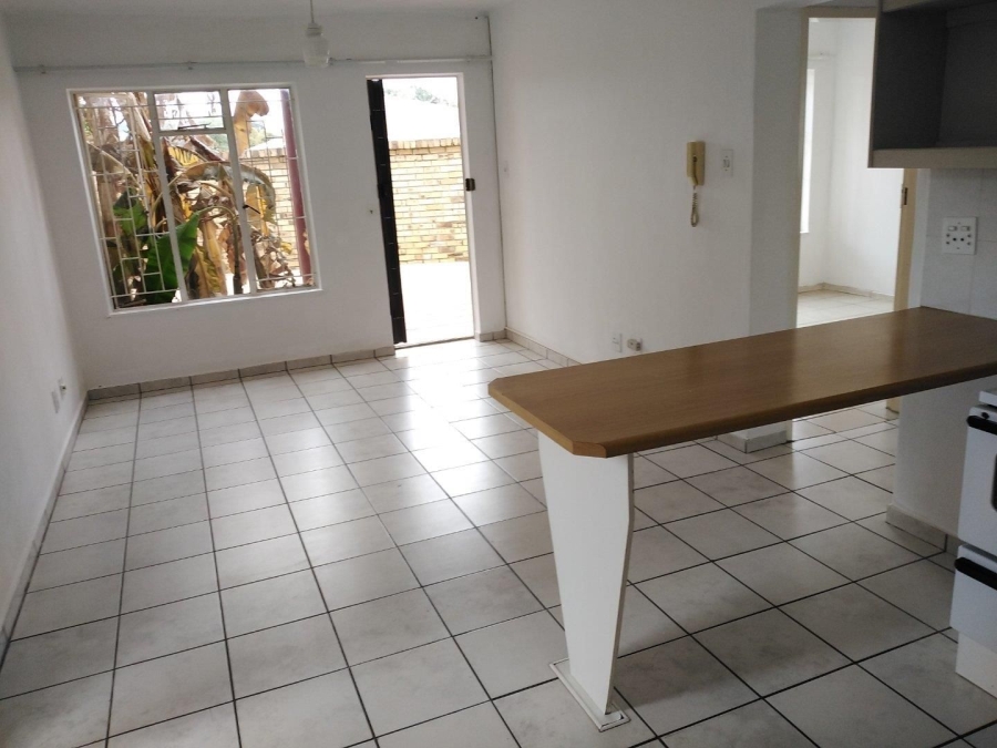 1 Bedroom Property for Sale in Kannoniers Park North West
